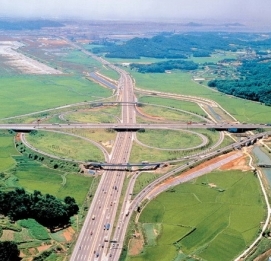 Dự án đường cao tốc Hà Nội - Hải Phòng - VĨNH HƯNG JSC