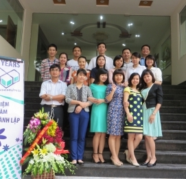 VINH HUNG 7 YEAR-OLD BIRTHDAY - Vinh Hung JSC