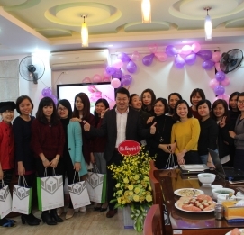 HAPPY INTERNATIONAL WOMEN'S DAY 8/3 at VINH HUNG JSC - Vinh Hung JSC