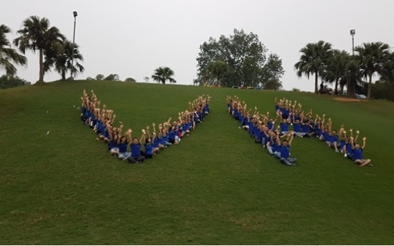 A 10-YEAR-OLD VINH HUNG - Vinh Hung JSC