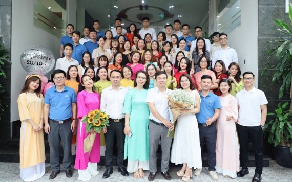 RỘN RÀNG KHÔNG KHÍ 20/10 TẠI VĨNH HƯNG - VĨNH HƯNG JSC