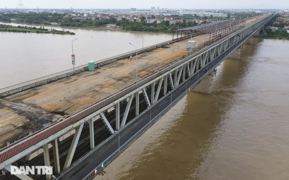 Visiting construction site of reparing Thang Long Bridg - Vinh Hung JSC