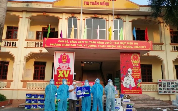“TIẾP SỨC BẮC GIANG – VỮNG VÀNG CHỐNG DỊCH” - Vinh Hung JSC