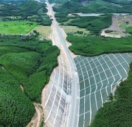 THÔNG TUYẾN CAO TỐC TỪ HÀ NỘI ĐẾN ĐÀ NẴNG - VĨNH HƯNG JSC