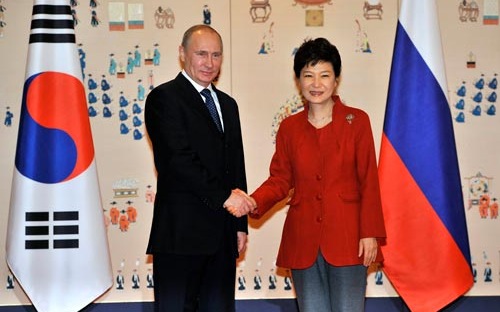 RUSSIA, KOREA AND INTERESTING ON “SILK RAILWAY”
