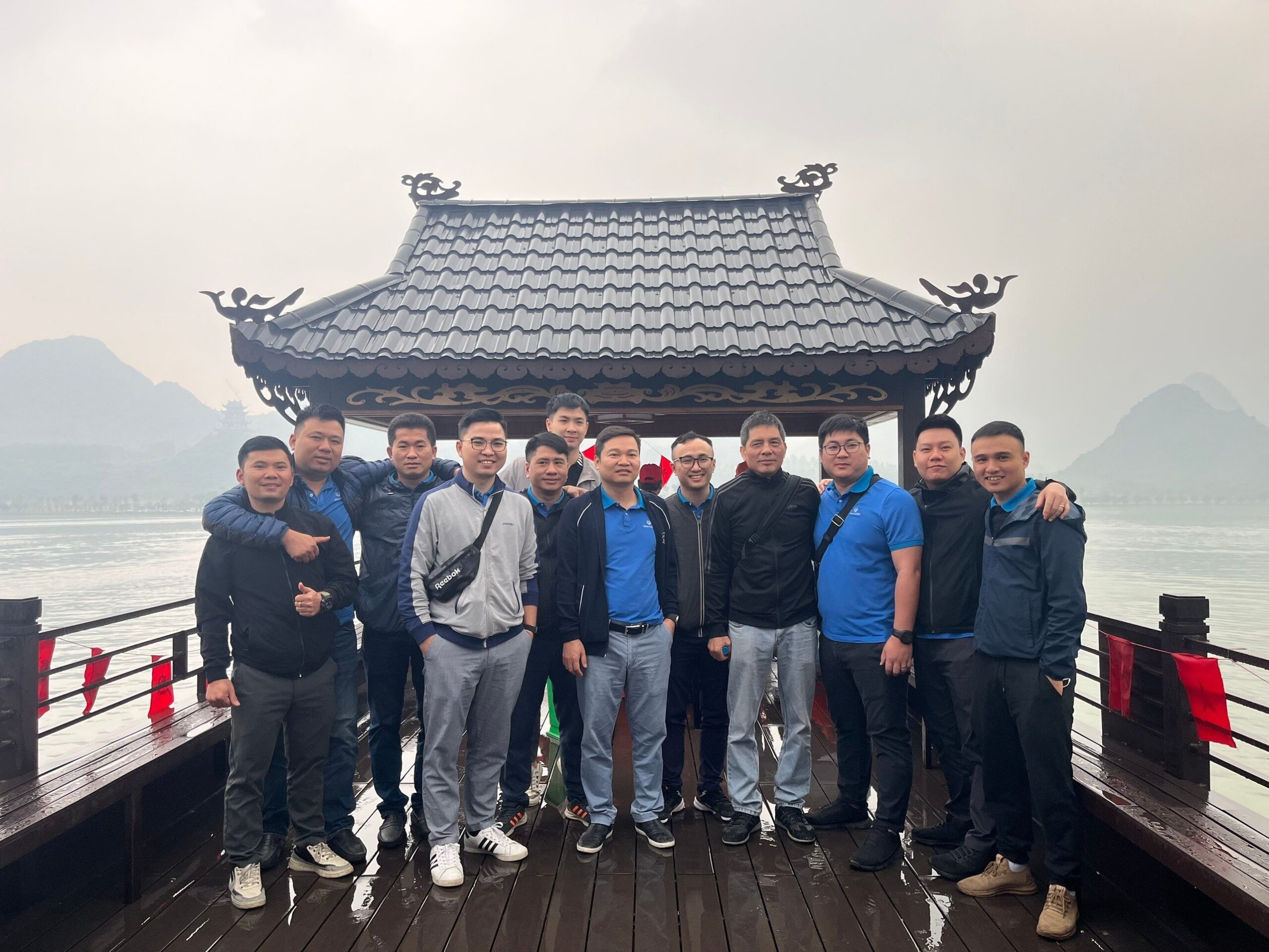VINH HUNG’S SPRING TRIP 2023