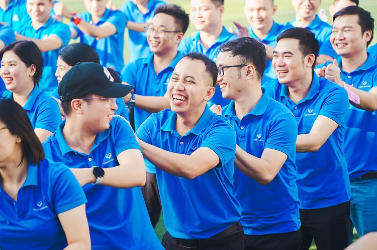 16th Vinh Hung’s birthday