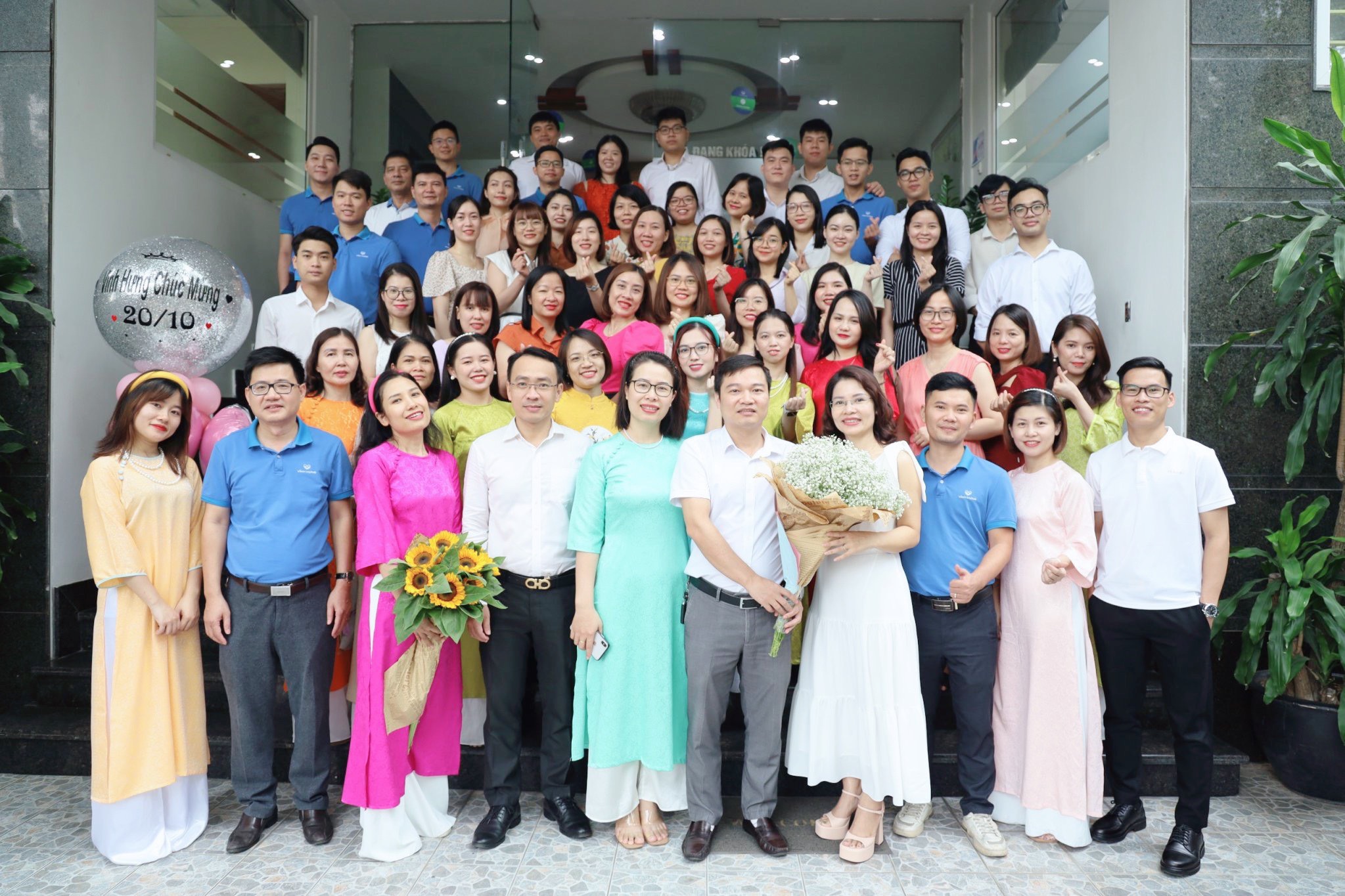 VINH HUNG CELEBRATES NATIONAL VIETNAMESE WOMEN’S DAY