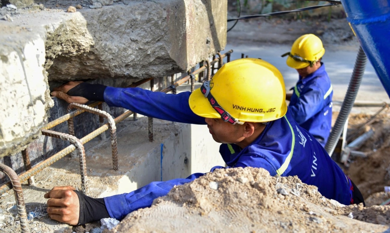 Nâng tĩnh không cầu Bình Phước 1 trên Quốc lộ 1