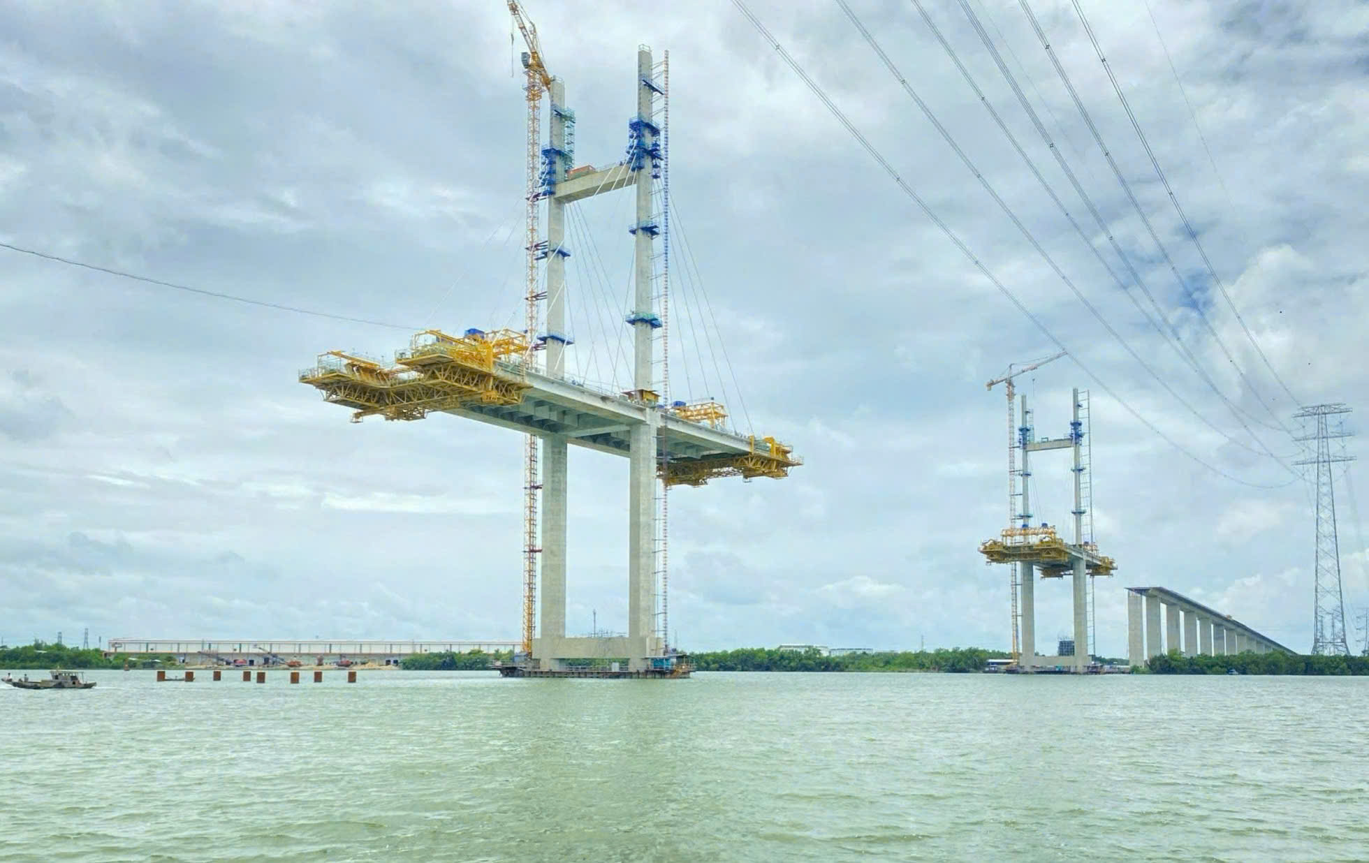 Contract Package XL9: Repair of the existing Ben Luc Bridge on National Highway 1, Long An Province