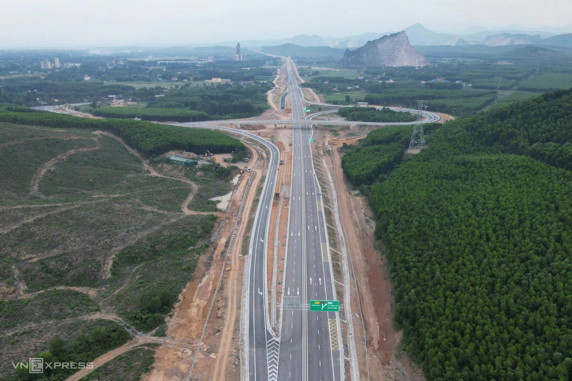 Cao tốc Vạn Ninh – Cam Lộ