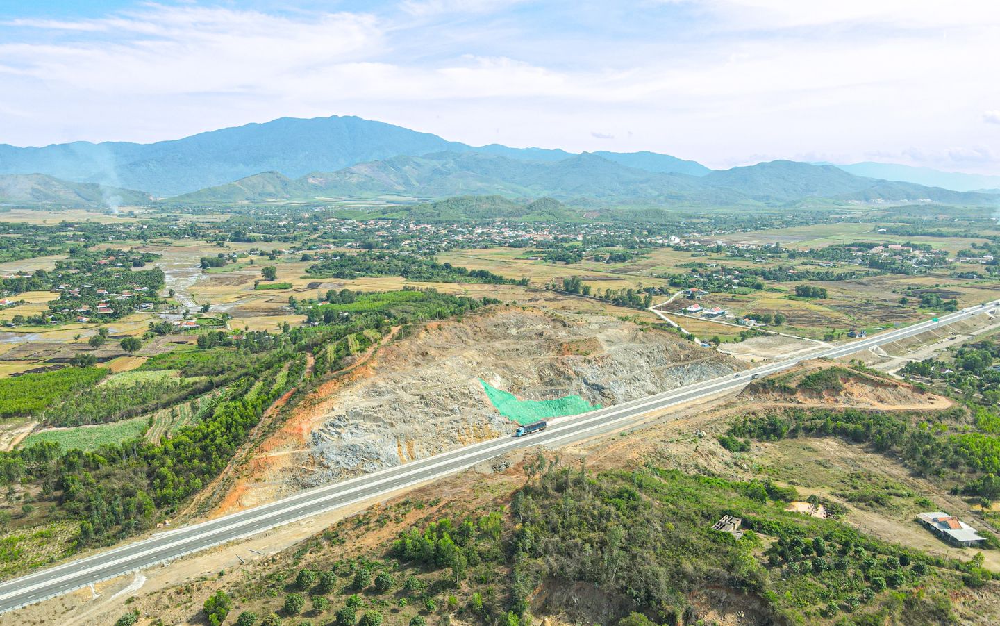 Van Phong – Nha Trang Expressway