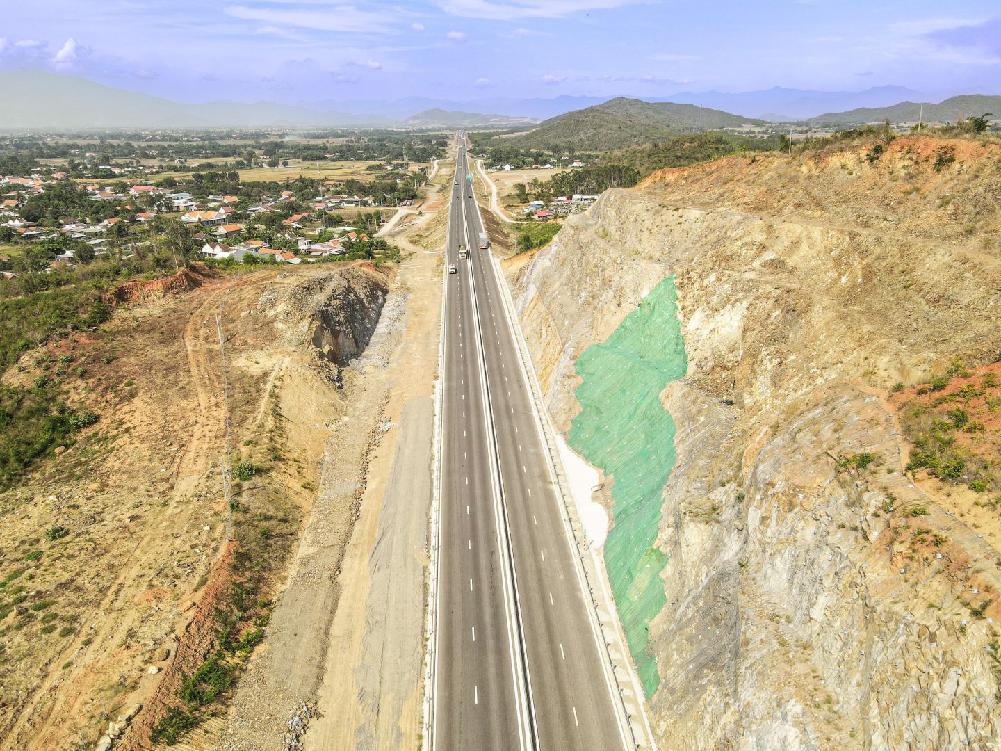 Van Phong – Nha Trang Expressway