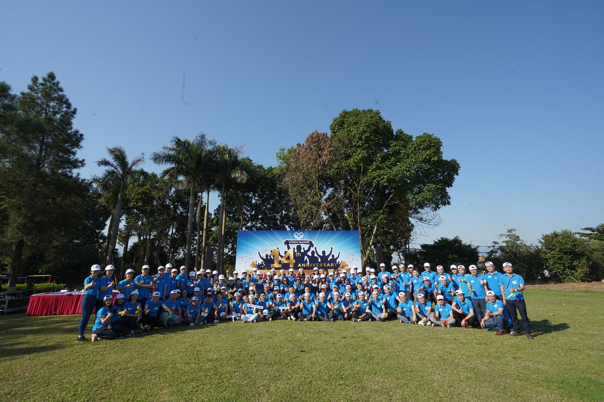 VINH HUNG FOUNDATION DAY CELEBRATION “14 YEARS – SOLID CONNECTION”