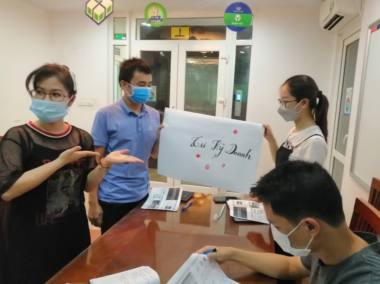 EFFECTIVE TEAM WORKING SKILLS TRAINING COURSE
