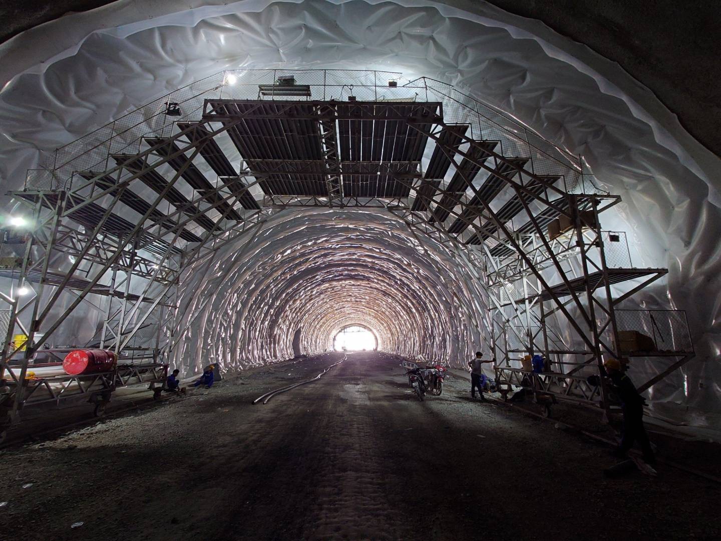 Doc San Tunnel Project