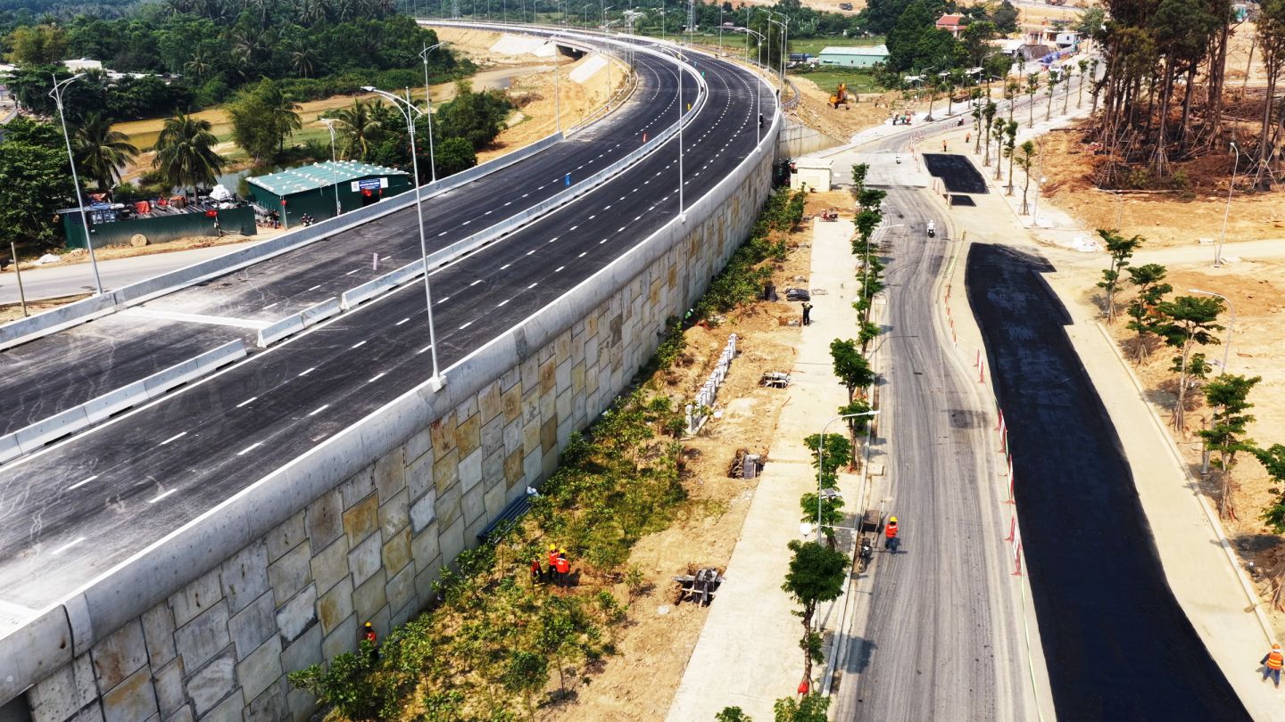 Coastal Road Connecting Lien Chieu Port, Da Nang