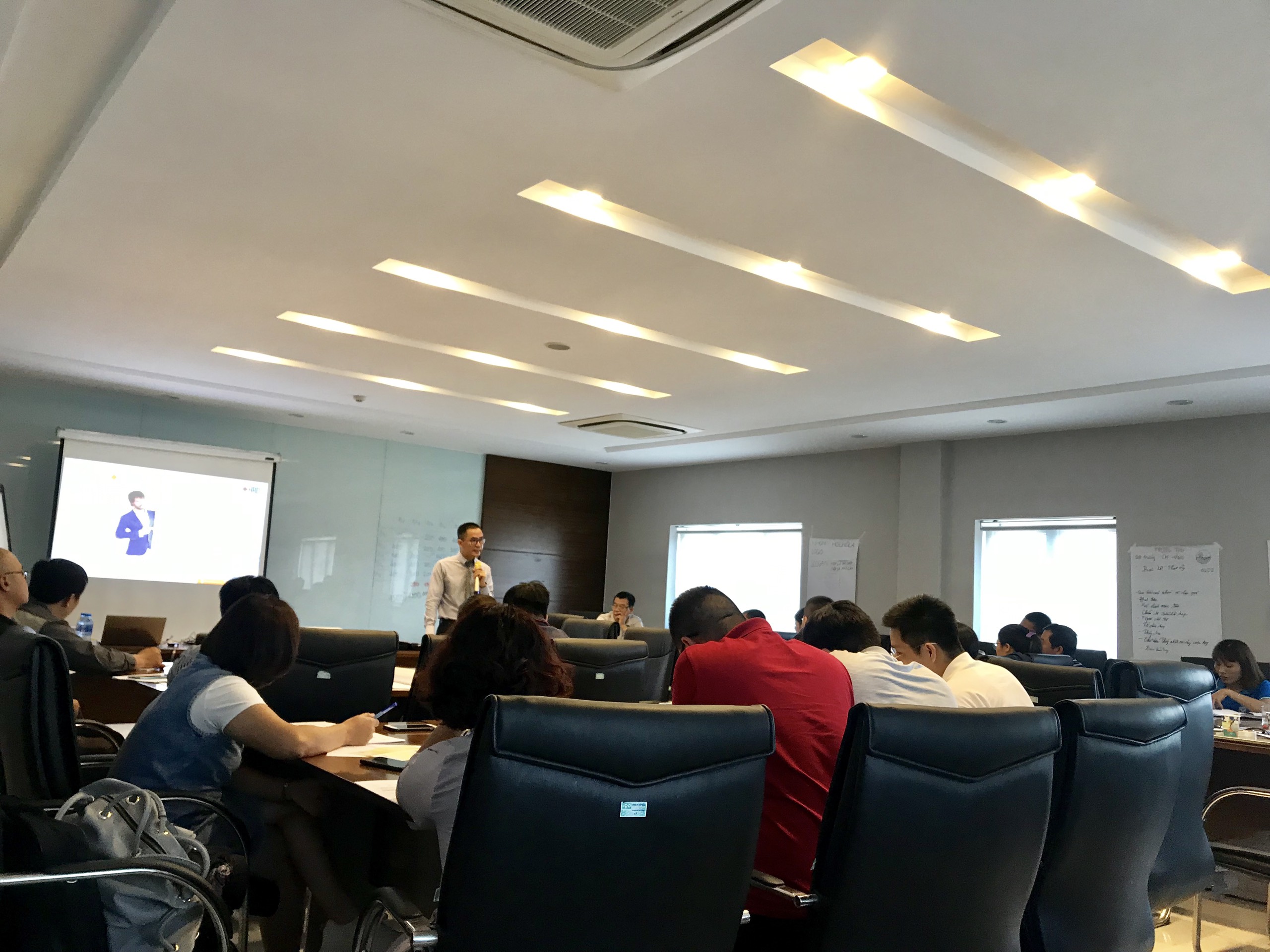 TRAINING COURSE  “HOW TO ORGANIZE A MEETING EFFICIENTLY”