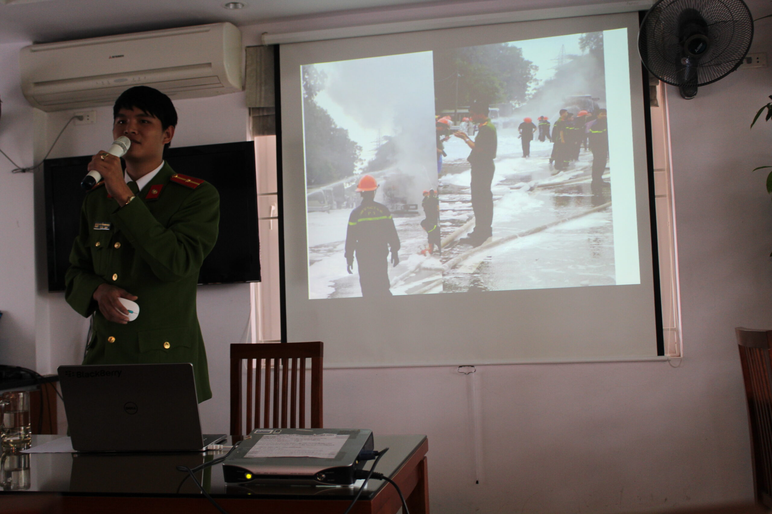 A FIRE PREVENTION TRAINING ORGANIZED BY VINH HUNG
