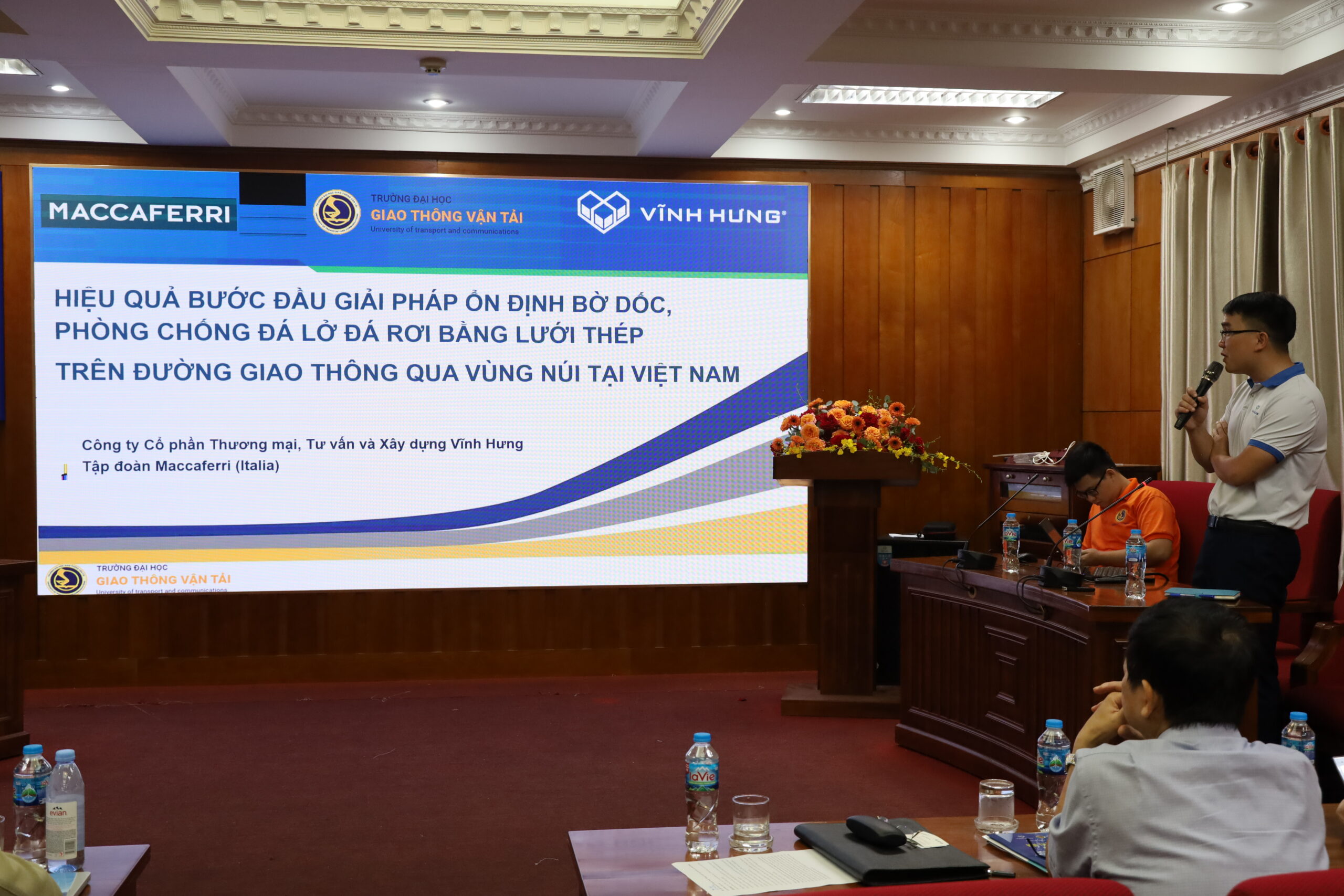 Vinh Hung Collaborates with the University of Transport and Communications to Host Geotechnical Workshop: “Preventing Landslides on Mountain Roads”
