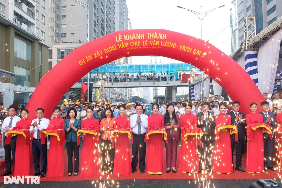 LE VAN LUONG UNDERGROUND TUNNEL OPENNED TO TRAFFIC