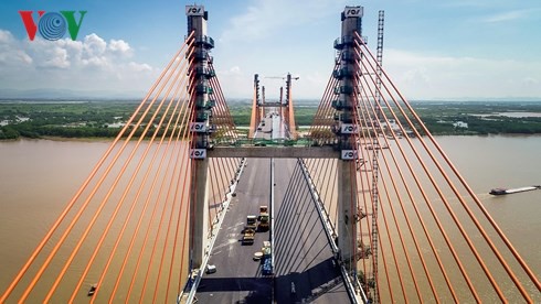 Cầu Bạch Đằng và những kỷ lục, công nghệ mới