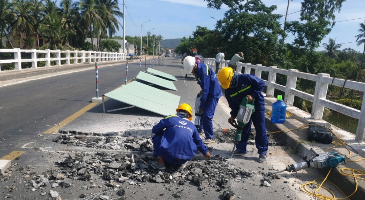 Sửa chữa các cầu trên QL1, tỉnh Quảng Ngãi và các cầu trên QL19C, tỉnh Bình Định