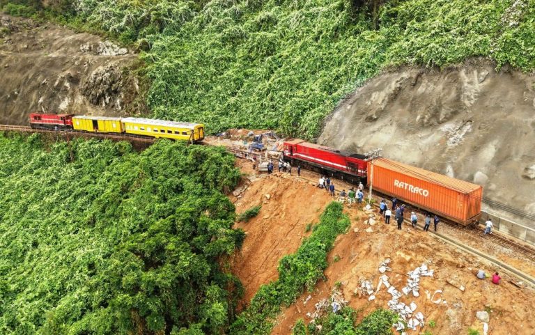 Landslides on North-South Railway: Emergency Halts Demand Radical Technological Solutions!