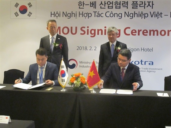 VINH HUNG CONCLUDED MEMORANDUM OF UNDERSTANDING TO BUILD A FLY-ASH REFINARY WITH SEJONG E & C CORPORATION