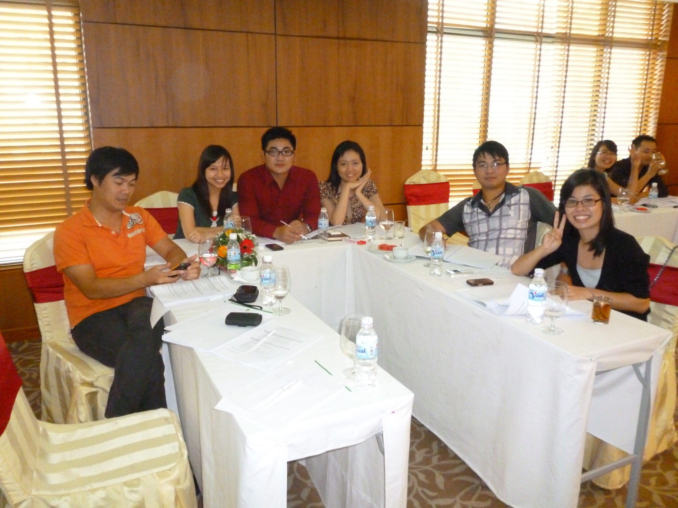 VINH HUNG ORGANIZED TEAM WORK TRAINING COURSE