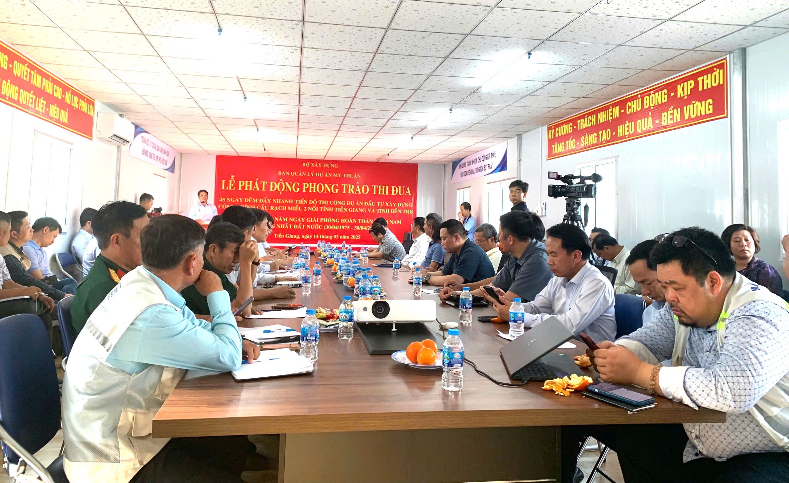 Launching a 45-Day-and-Night Competition to Accelerate Construction of Rach Mieu 2 Bridge