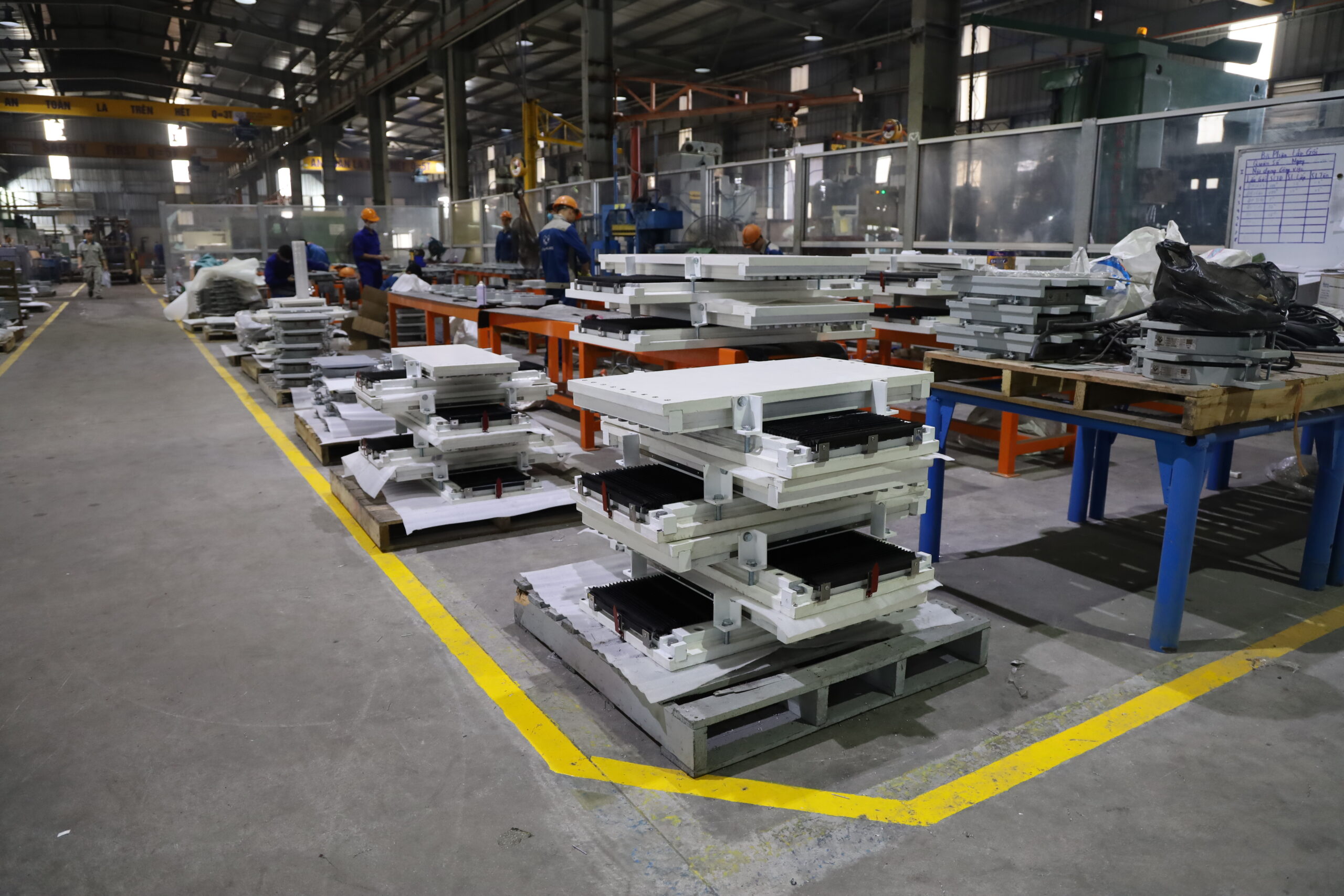 VINH HUNG SPECIAL BEARINGS FOR MALOLOS – CLARK RAILWAY, PHILIPPINES